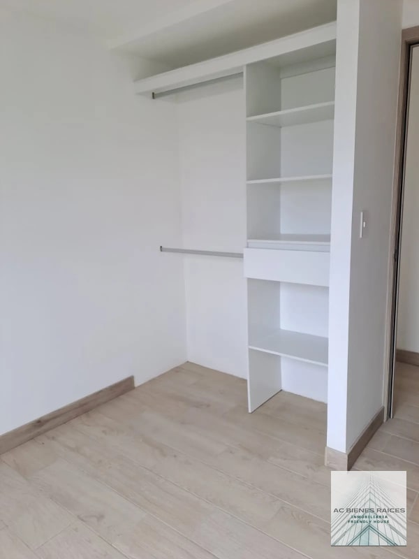 Estrene en Zona 12 Calzada Atanazio apto 3 habitaciones - 7