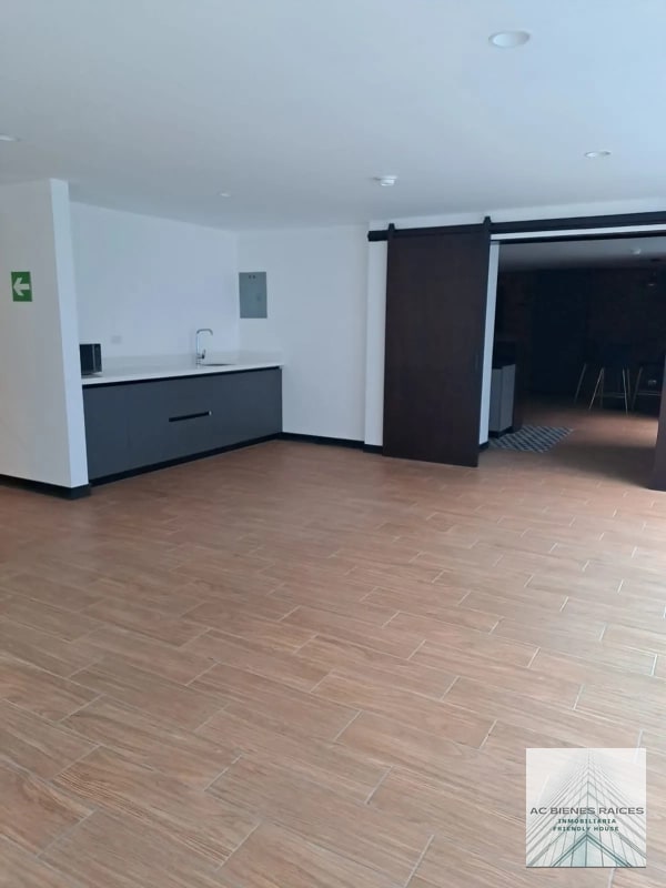 Estrene en Zona 12 Calzada Atanazio apto 3 habitaciones - 1