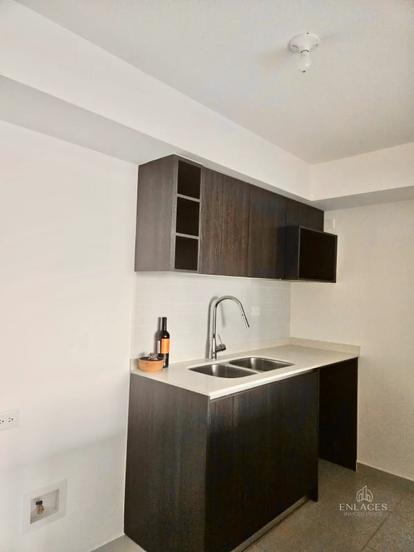 Condado Naranjo • Apartamento en Renta • Edificio Serena - 6