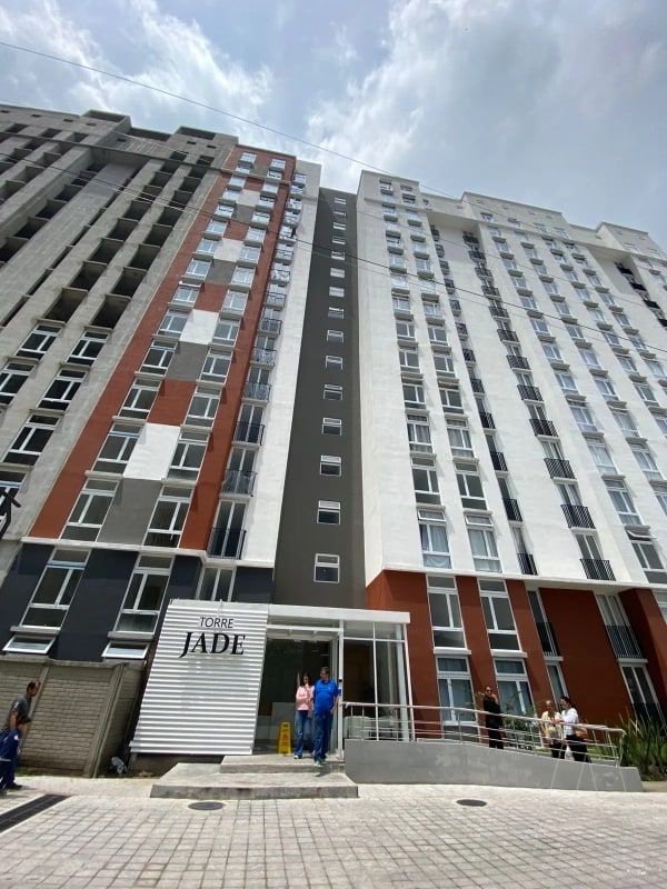 APARTAMENTO EN RENTA ZONA 6 - 5