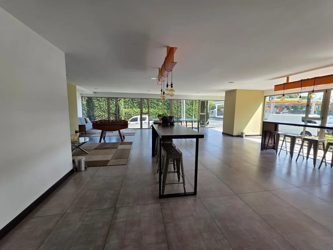 Apartamento en renta zona 10 — Apartamento en Alquiler en Verona, Zona 10, Guatemala, Ciudad — foto 14 de 16