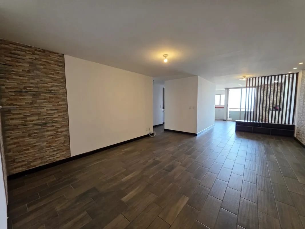 Apartamento en renta zona 10 — Apartamento en Alquiler en Verona, Zona 10, Guatemala, Ciudad — foto 12 de 16