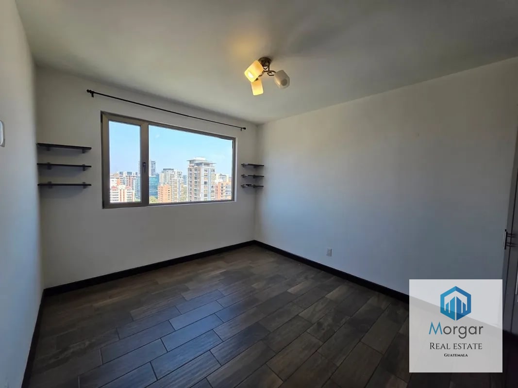 Apartamento en renta zona 10 - 10