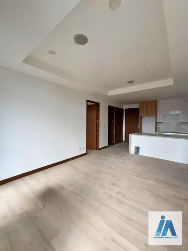 VENTA DE APARTAMENTO, 📍Edificio Ferré Diez, Zona 10 Es el refugio perfecto para quienes buscan vivir en el distrito empresarial con la serenidad de un entorno natural — Apartamento en Venta en Zona 10, Guatemala, Ciudad — foto 15 de 16