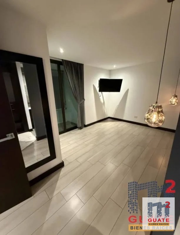 Apartamento en Venta, Zona 15 - 5
