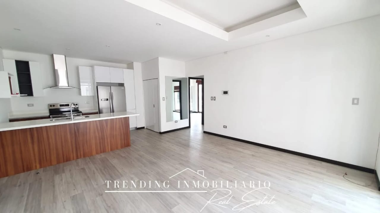 Apartamento en renta zona 16 edificio Lirios de Cayalá de 2 habitaciones + 2 parqueos — Apartamento en Alquiler en Lirios de Cayalá I, Zona 16, Guatemala, Ciudad — foto 10 de 10