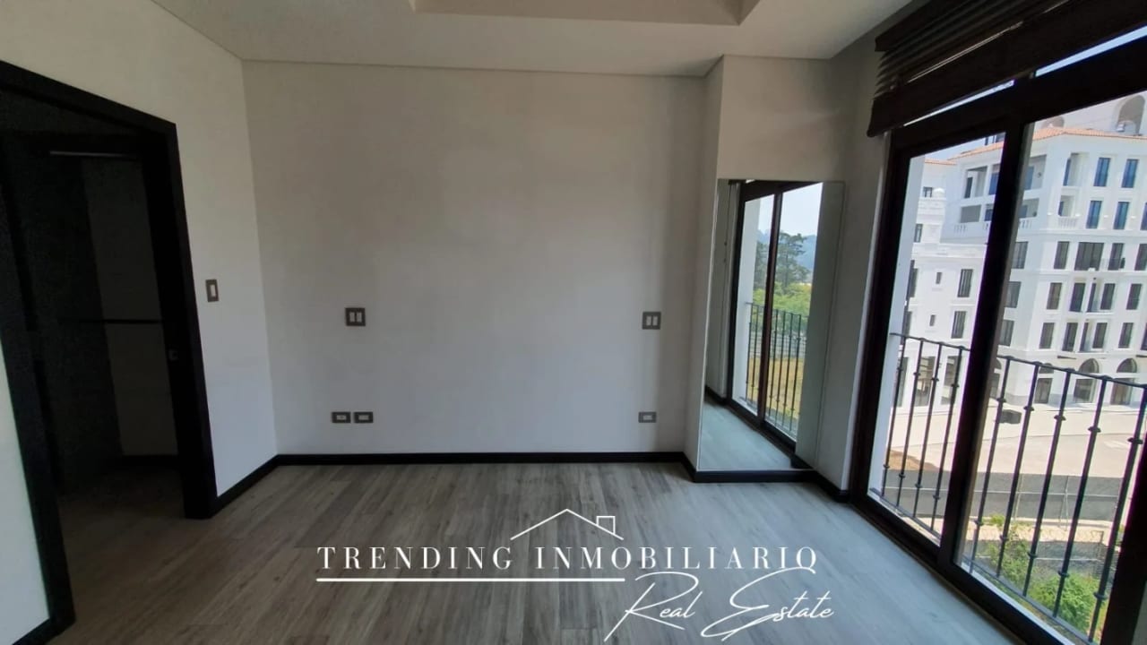 Apartamento en renta zona 16 edificio Lirios de Cayalá de 2 habitaciones + 2 parqueos — Apartamento en Alquiler en Lirios de Cayalá I, Zona 16, Guatemala, Ciudad — foto 5 de 10