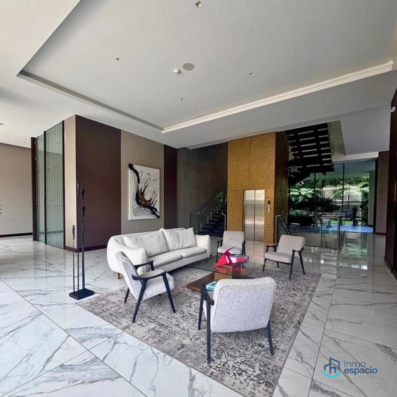 Apartamento en venta o alquiler en Edificio Echo, Zona 14 - 3