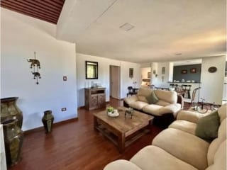 Venta de Apartamento Edificio Antiguo Zona 14 — Apartamento en Venta en Zona 14, Guatemala, Ciudad — miniatura 8 de 12