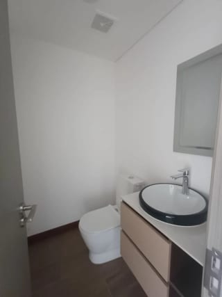 NARU 16. Amplio y hermoso apartamento en renta para estrenar!! — Apartamento en Alquiler en Zona 16, Guatemala, Ciudad — miniatura 11 de 16