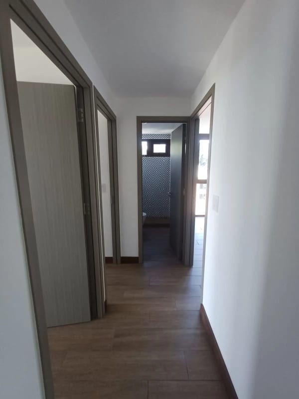 NARU 16. Amplio y hermoso apartamento en renta para estrenar!! — Apartamento en Alquiler en Zona 16, Guatemala, Ciudad — foto 10 de 16