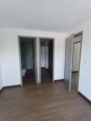 NARU 16. Amplio y hermoso apartamento en renta para estrenar!! — Apartamento en Alquiler en Zona 16, Guatemala, Ciudad — miniatura 4 de 16