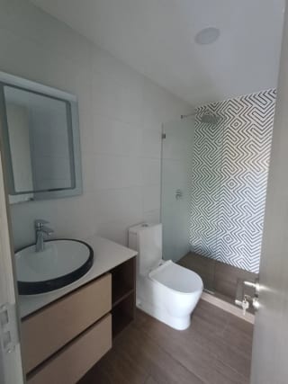 NARU 16. Amplio y hermoso apartamento en renta para estrenar!! — Apartamento en Alquiler en Zona 16, Guatemala, Ciudad — miniatura 3 de 16
