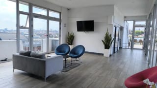 Apartamento en renta Vivo - Z.4 — Apartamento en Alquiler en Zona 4, Guatemala, Ciudad — miniatura 2 de 17