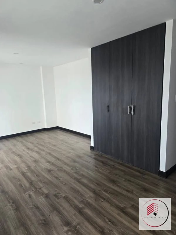 Alquiler de apartamento nuevo de 252 metros cuadrados en edificio DI FIORI - 9