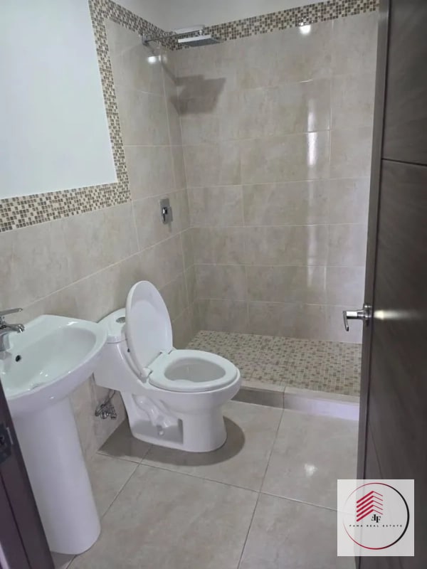Alquiler de apartamento nuevo de 252 metros cuadrados en edificio DI FIORI - 8