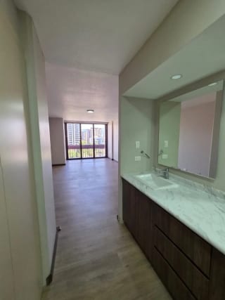 APARTAMENTO EN VENTA EN EL EDIFICIO CUATRO 14, ZONA 10 — Apartamento en Venta en Edificio 01010 (Cero Diez Diez), Zona 10, Guatemala, Ciudad — miniatura 13 de 16