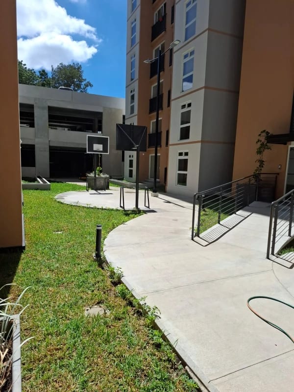 Venta de apartamento en zona 16 Lares 16 de 3 dormitorios. — Apartamento en Venta en San Gaspar, Zona 16, Guatemala, Ciudad — foto 3 de 13