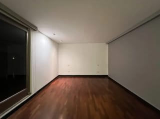 Alquiler de amplio apartamento en Oakland zona 10 de 1 dormitorio con terraza — Apartamento en Alquiler en Oakland I, Zona 10, Guatemala, Ciudad — miniatura 5 de 7