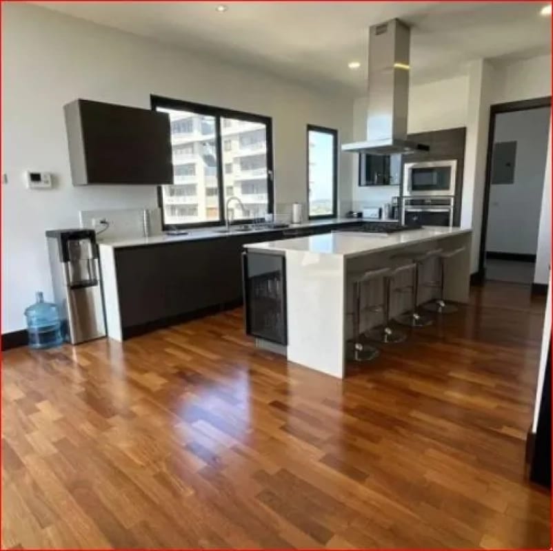 PENTHOUSE EN VENTA ZONA 15 VH I EDIFICIO LAUREL CON TERRAZA Y JARDÍN PRIVADO — Apartamento en Venta en Vista Hermosa I, Zona 15, Guatemala, Ciudad — foto 2 de 14