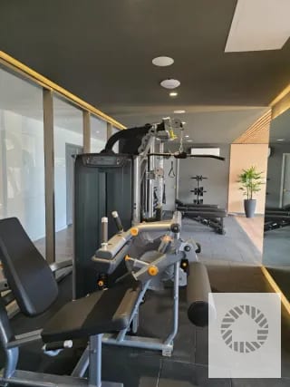 APARTAMENTO EN RENTA | ATARAH ZONA 10 — Apartamento en Alquiler en Atarah, Zona 10, Guatemala, Ciudad — miniatura 3 de 12