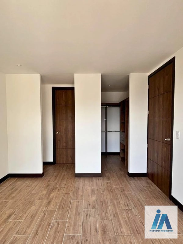 APARTAMENTO EN ALQUILER📍Marques de Oakland zona 10, Diagonal 6 - 4