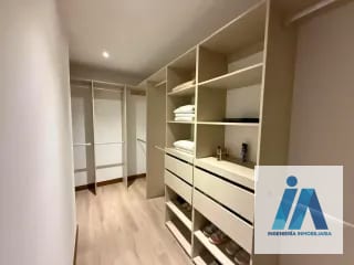 APARTAMENTO AMUEBLADO EN VENTA📍Edificio Artis, Zona 13 Es la opción perfecta para quienes buscan una inversión de alto perfil — Apartamento en Venta en Zona 13, Guatemala, Ciudad — miniatura 4 de 17