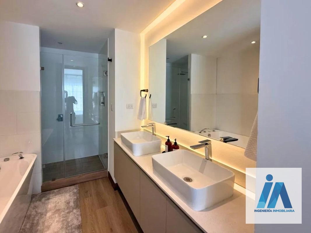 APARTAMENTO AMUEBLADO EN VENTA📍Edificio Artis, Zona 13 Es la opción perfecta para quienes buscan una inversión de alto perfil - 2