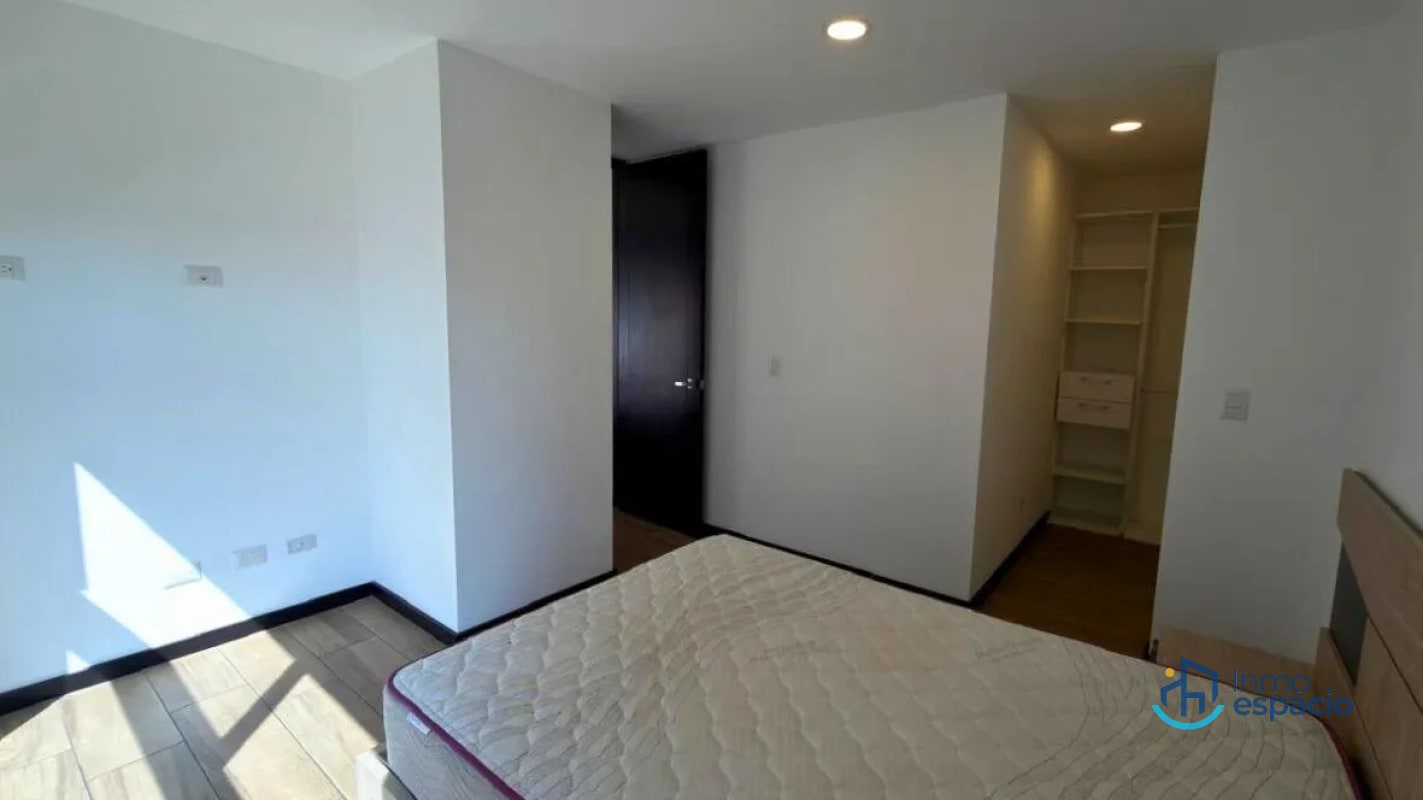 Apartamento amueblado en alquiler – Edificio Cassia, Zona 15 VH1 - 10