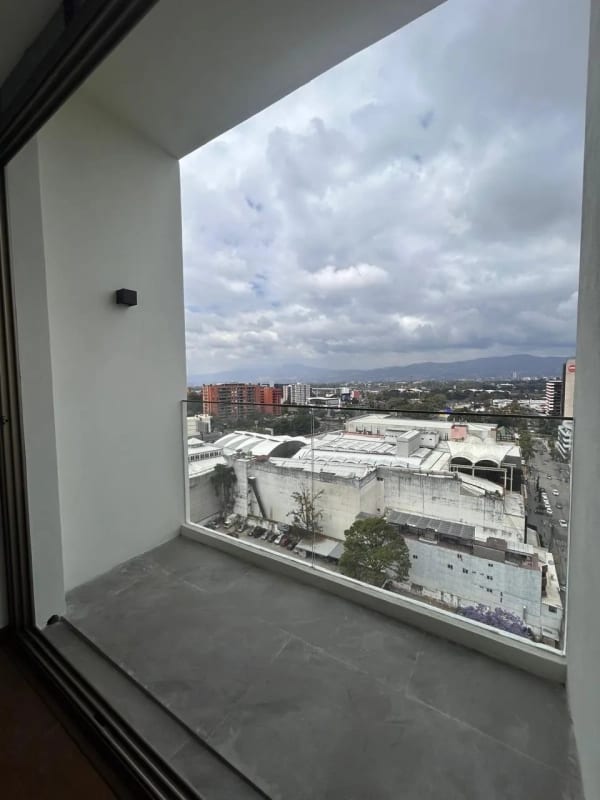 Apartamento en Alquiler Atarah Zona 10 — Apartamento en Alquiler en Atarah, Zona 10, Guatemala, Ciudad — foto 6 de 15