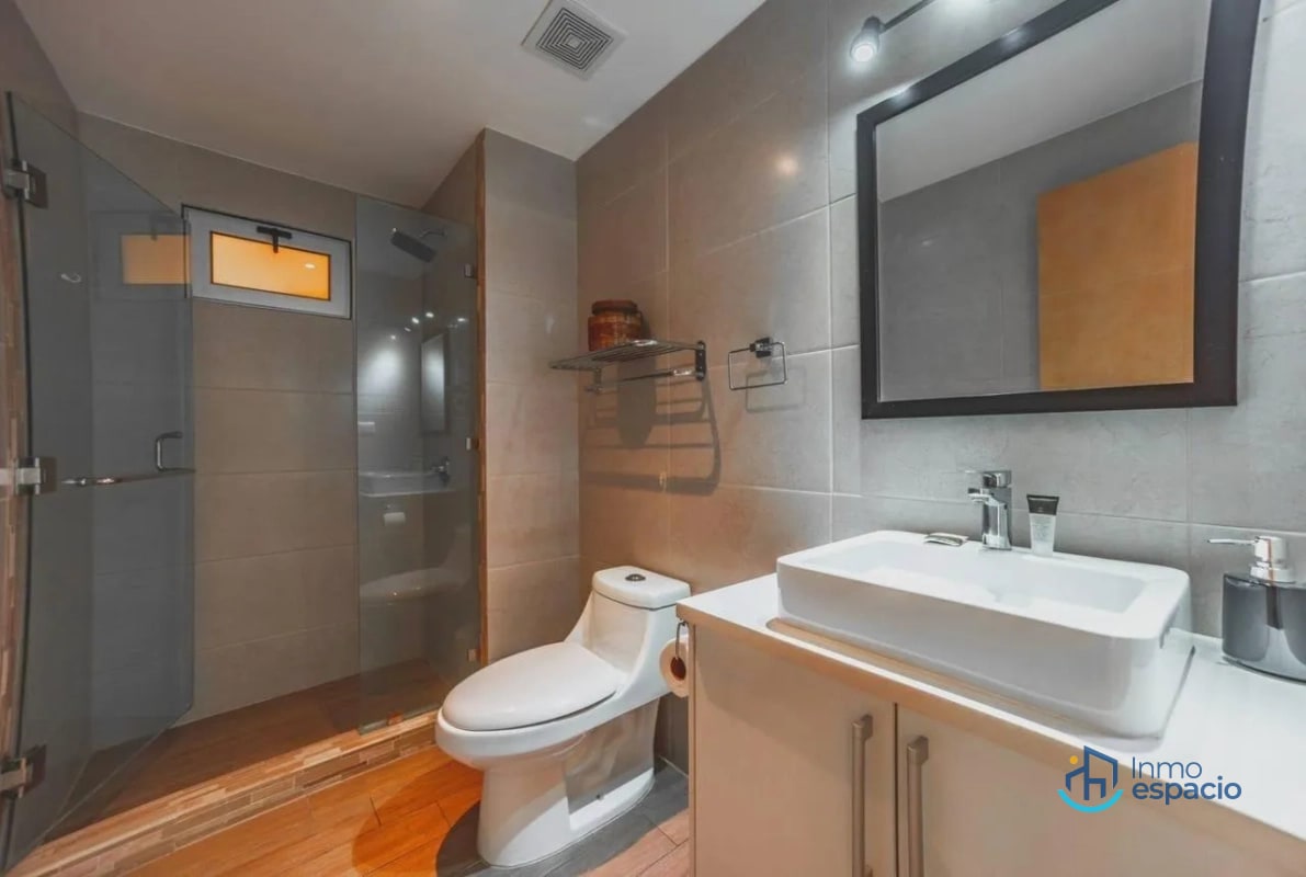 Apartamento amueblado en venta – Edificio CityHaus, Zona 10 - 13
