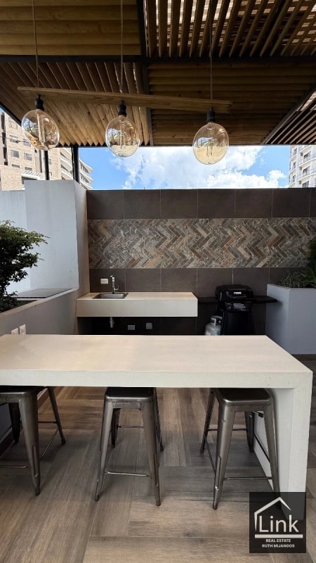 Venta de Apartamento VH1 Edificio Praga - 3