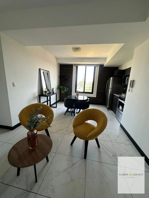 Apartamento en renta I Amueblado I Edificio Fontainebleau I Zona 15 — Apartamento en Alquiler en Zona 15, Guatemala, Ciudad — foto 1 de 11