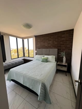 Apartamento en renta I Amueblado I Edificio Fontainebleau I Zona 15 — Apartamento en Alquiler en Zona 15, Guatemala, Ciudad — miniatura 8 de 11
