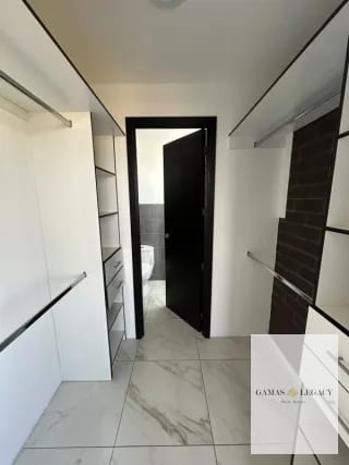 Apartamento en renta I Amueblado I Edificio Fontainebleau I Zona 15 — Apartamento en Alquiler en Zona 15, Guatemala, Ciudad — miniatura 7 de 11