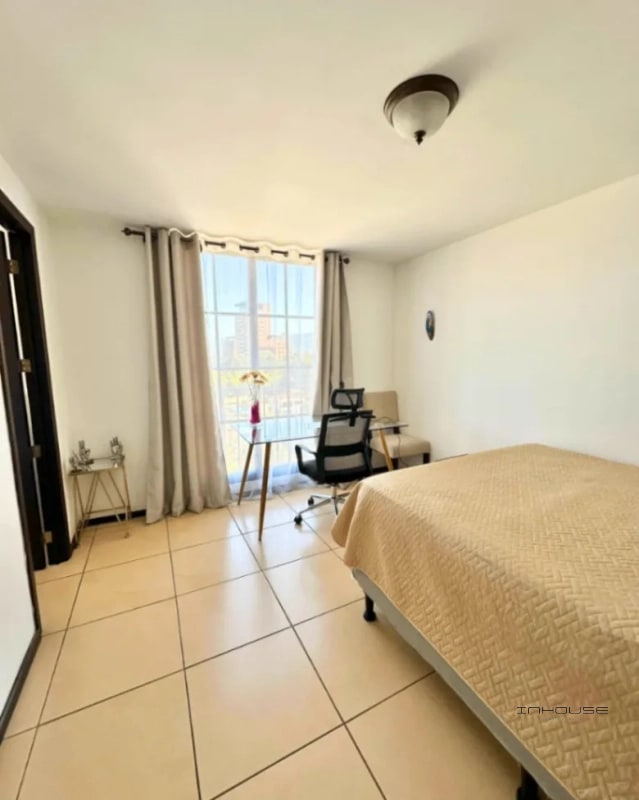 APARTAMENTO EN RENTA ZONA 10 AMUEBLADO - 3