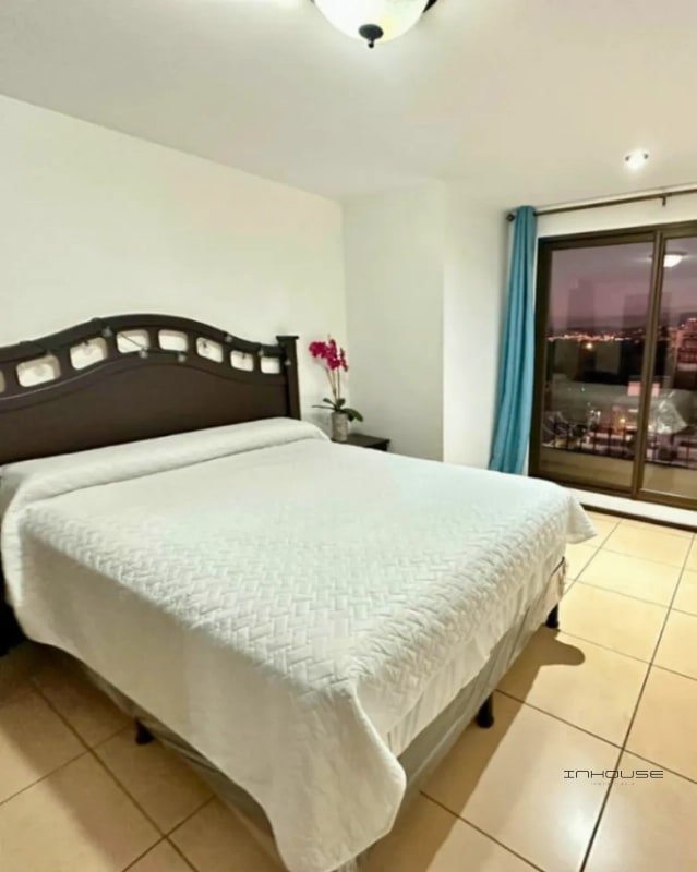 APARTAMENTO EN RENTA ZONA 10 AMUEBLADO - 2