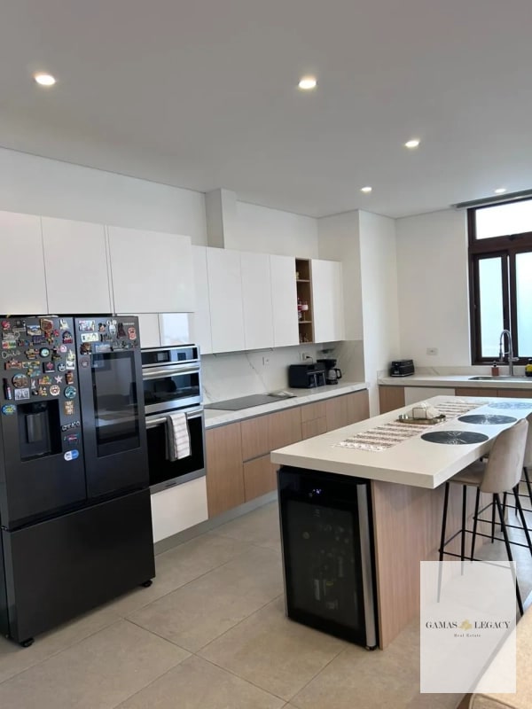 Apartamento en renta IOlmos de Cayalá I Zona 16 - 10