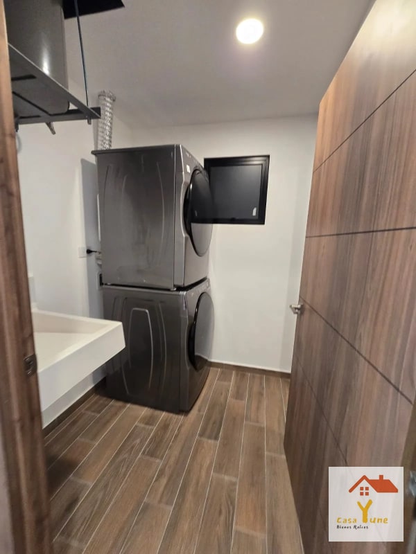 Apartamento en alquiler zona 14 Parque 14 - 3