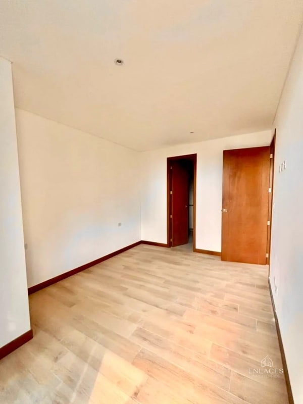 Zona 10 • Apartamento en Venta • Edificio Ferré Diez - 10