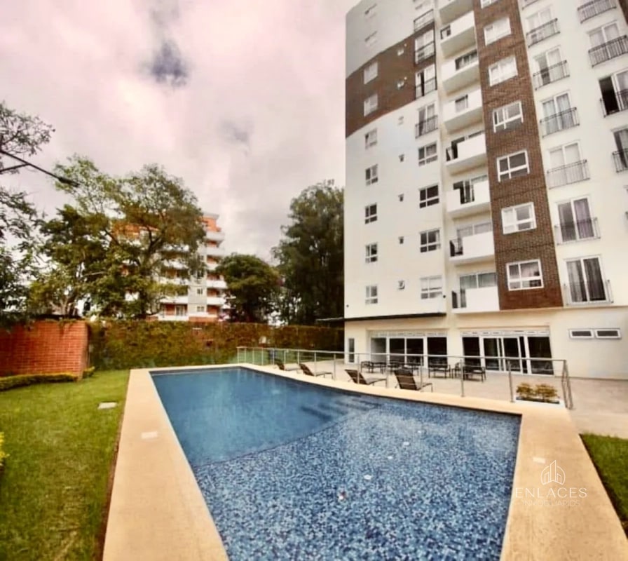 Zona 4 de Mixco • Apartamento en Venta • Edificio Vistas de La Floresta - 5