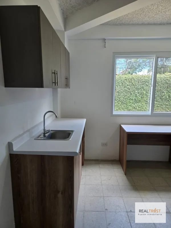 Excelente oportunidad apartamento eficiente en Renta zona 15 por Club Aleman — Apartamento en Alquiler en Zona 15, Guatemala, Ciudad — foto 2 de 9