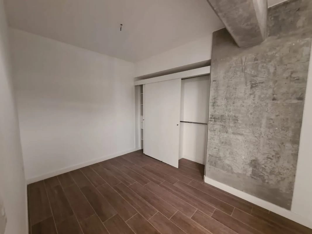 APARTAMENTO EN VENTA O RENTA EN EDIFICO EN ZONA 4, EDIFICIO GRANAT + 1 — Apartamento en Alquiler en Granat, Zona 4, Guatemala, Ciudad — foto 12 de 17
