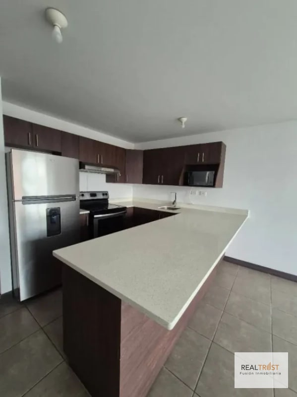 VENDO APARTAMENTO EN VISTA HERMOSA ZONA 15 - 8