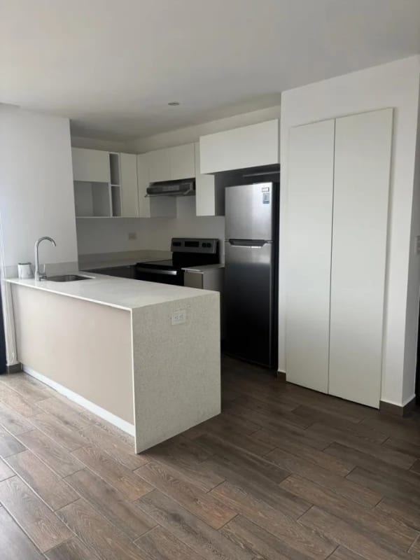 Apartamento en renta zona 15 — Apartamento en Alquiler en Zona 15, Guatemala, Ciudad — foto 2 de 8