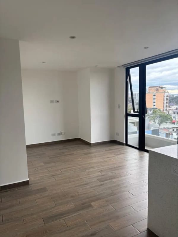 Apartamento en renta zona 15 — Apartamento en Alquiler en Zona 15, Guatemala, Ciudad — foto 3 de 8
