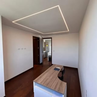 Renta de moderno y amplio apartamento amueblado en zona 10 — Apartamento en Alquiler en Zona 10, Guatemala, Ciudad — miniatura 4 de 7