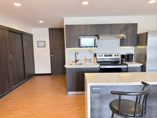 APARTAMENTO EN ALQUILER TIPO EFFICIENCY EN ZONA 10 NIVEL ALTO — Apartamento en Alquiler en Zona 10, Guatemala, Ciudad — miniatura 8 de 8