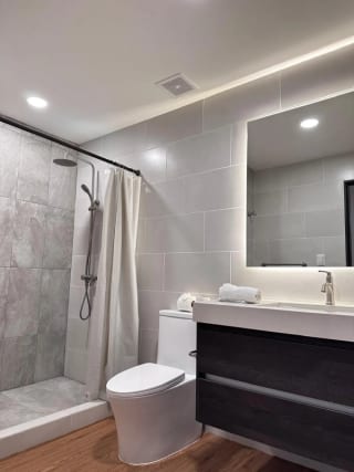 APARTAMENTO EN ALQUILER TIPO EFFICIENCY EN ZONA 10 NIVEL ALTO — Apartamento en Alquiler en Zona 10, Guatemala, Ciudad — miniatura 7 de 8