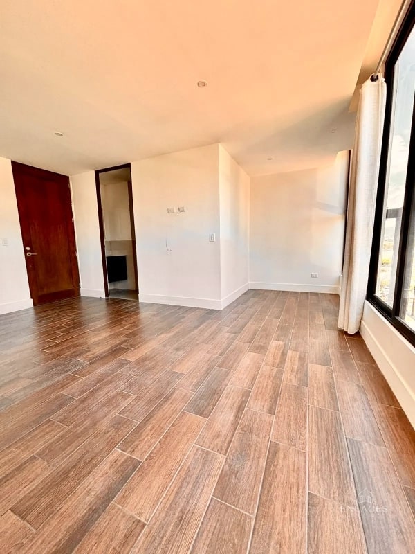 Zona 13 • Apartamento en Renta • Edificio Rosselló - 6